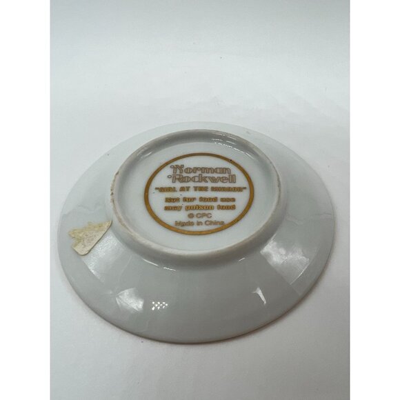 Vintage Norman Rockwell Plate The Saturday Evening Post Girl at the Mirror - Picture 8 of 9